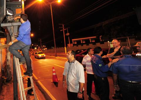 Ipem fiscaliza radares instalados na avenida São Jorge